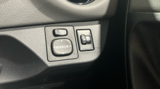 Toyota Yaris 1.5 VVT-i Icon Tech 5dr CVT Petrol Hatchback